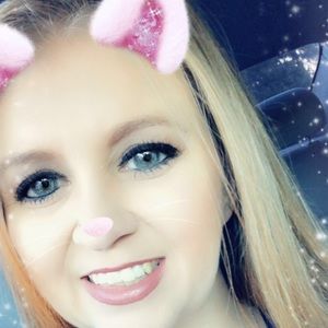 Meet your Posher, Candice